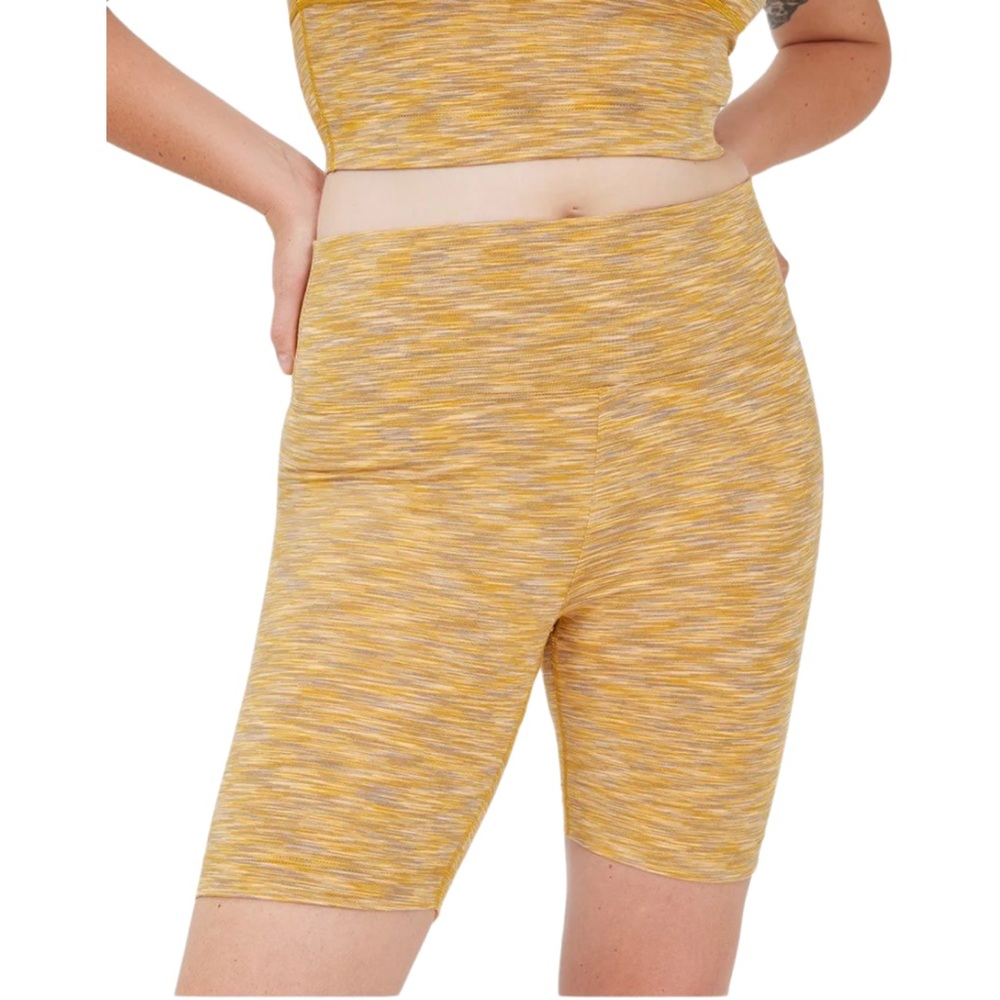 NWT Outdoor Voices FreeForm 7" Shorts